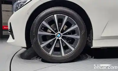 BMW 3-Series 2019 2.0 гидро, миниатюра 5