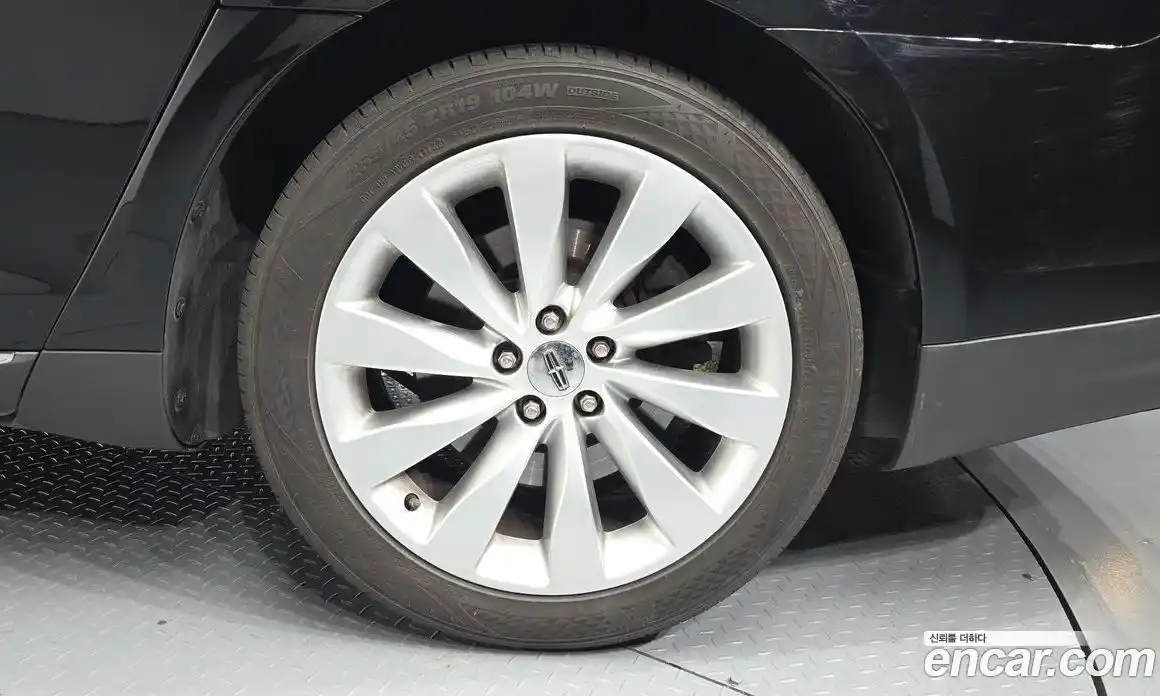 Lincoln MKS 2016 3.7 гидро в Москве № 764805, фото 5