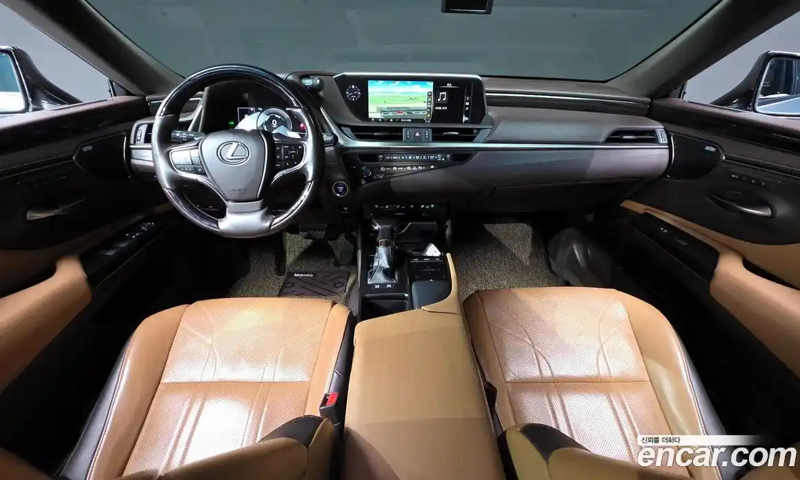Lexus ES 2018 2.5 гидро в Москве № 766947, фото 7