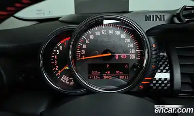 Mini Cooper 2017 2.0 гидро в Москве, миниатюра 8