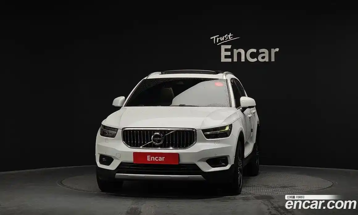 Volvo XC40 2021 2.0 гидро в Москве № 823992, фото 3