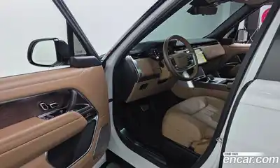 Land Rover Range-Rover 2024 4.4 гидро в Москве № 824667, миниатюра 11