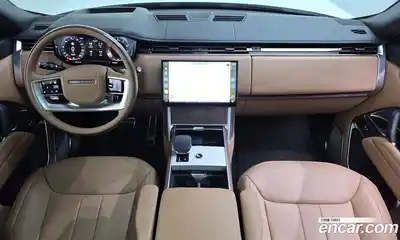 Land Rover Range-Rover 2024 4.4 гидро в Москве № 824667, миниатюра 4