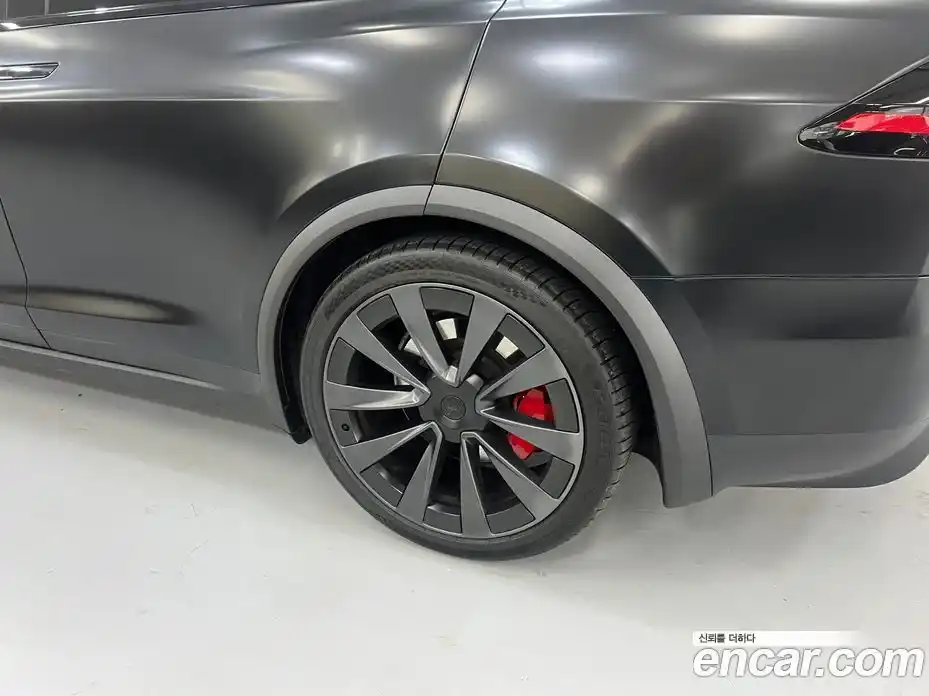 Tesla Model X 2023 0.3 гидро в Москве № 825709, фото 3