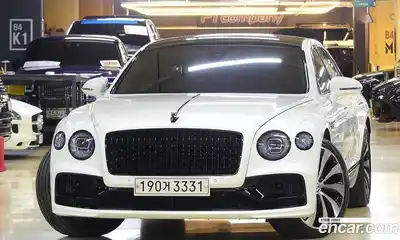 Bentley Flying Spur, 2023