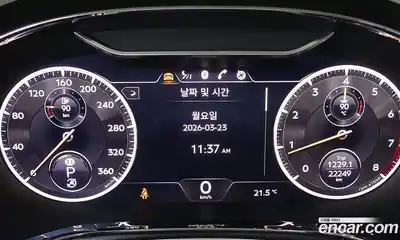 Bentley Flying Spur 2023 4.0 гидро в Москве № 864154, миниатюра 6