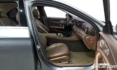 Mercedes-Benz E-Class 2016 2.0 гидро в Москве № 893494, миниатюра 11