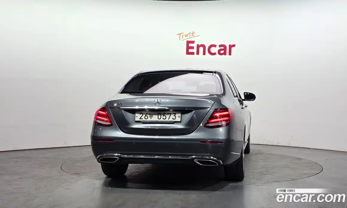 Mercedes-Benz E-Class 2016 2.0 гидро в Москве № 893494, фото 4