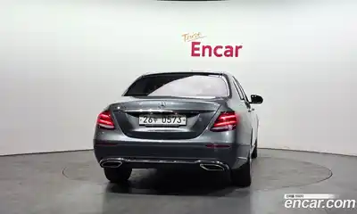 Mercedes-Benz E-Class 2016 2.0 гидро в Москве № 893494, миниатюра 4
