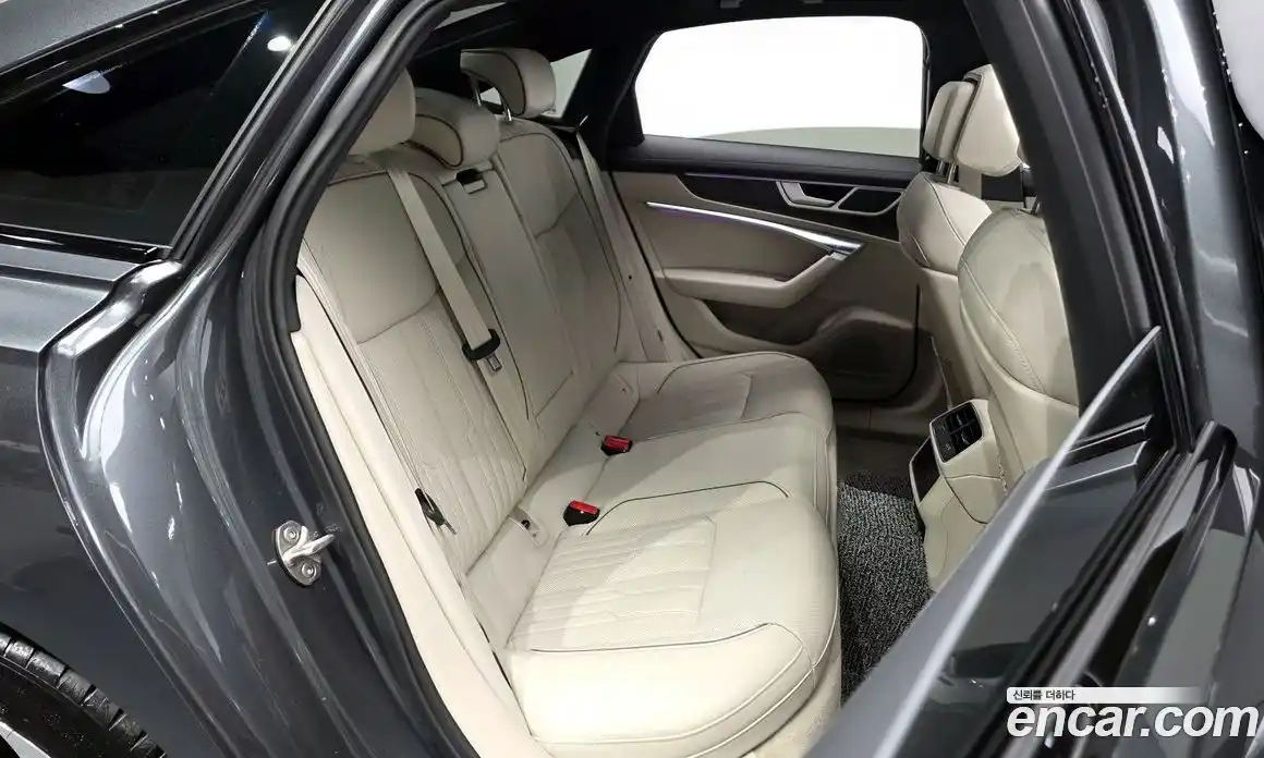 Audi A6 2025 2.0 гидро в Москве № 893658, фото 12