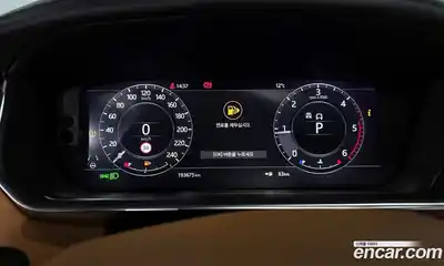 Land Rover Range-Rover 2021 3.0 гидро в Москве № 895109, миниатюра 8