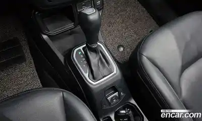 Jeep Renegade 2018 2.4 гидро в Москве № 896577, миниатюра 9