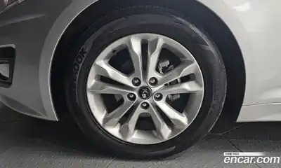 Kia K5 2011 2.0 гидро в Москве № 929912, миниатюра 5