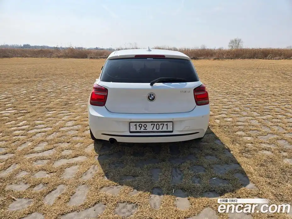 BMW 1-Series 2015 2.0 гидро в Москве № 968138, фото 4