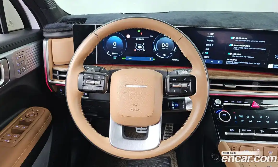 Hyundai Santa Fe 2023 1.6 Автомат в Москве № 971862, фото 13