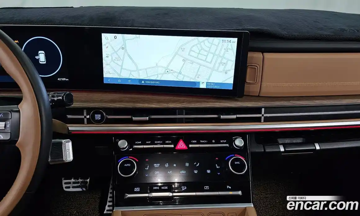 Hyundai Santa Fe 2023 1.6 Автомат в Москве № 971862, фото 14