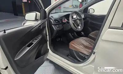 Chevrolet Spark 2017 1.0 Автомат в Москве № 974661, миниатюра 11