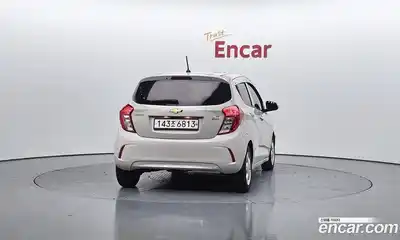 Chevrolet Spark 2017 1.0 Автомат в Москве № 974661, миниатюра 4