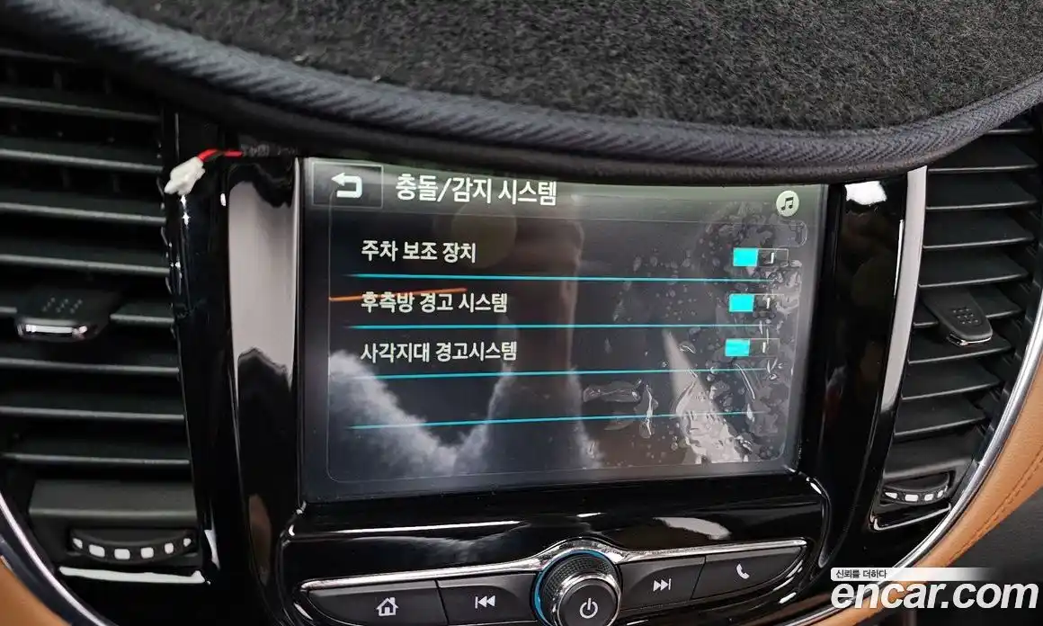 Chevrolet Trax 2017 1.4 Автомат в Москве № 974988, фото 17