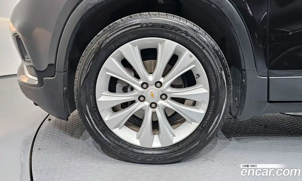 Chevrolet Trax 2017 1.4 Автомат в Москве № 974988, фото 5