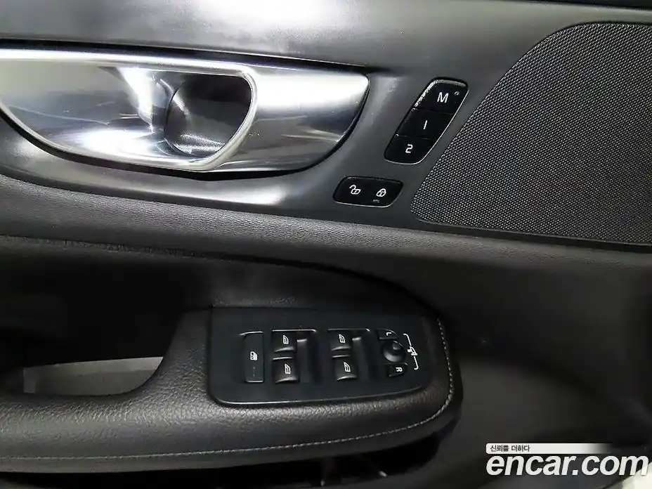 Volvo S60 2021 2.0 гидро в Москве № 1000466, фото 13