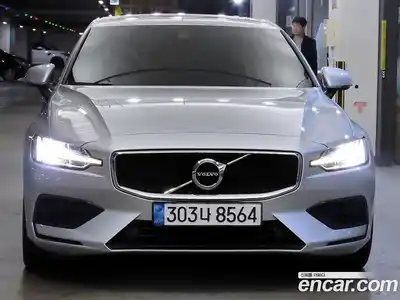 Volvo S60 2021 2.0 гидро в Москве № 1000466, миниатюра 2