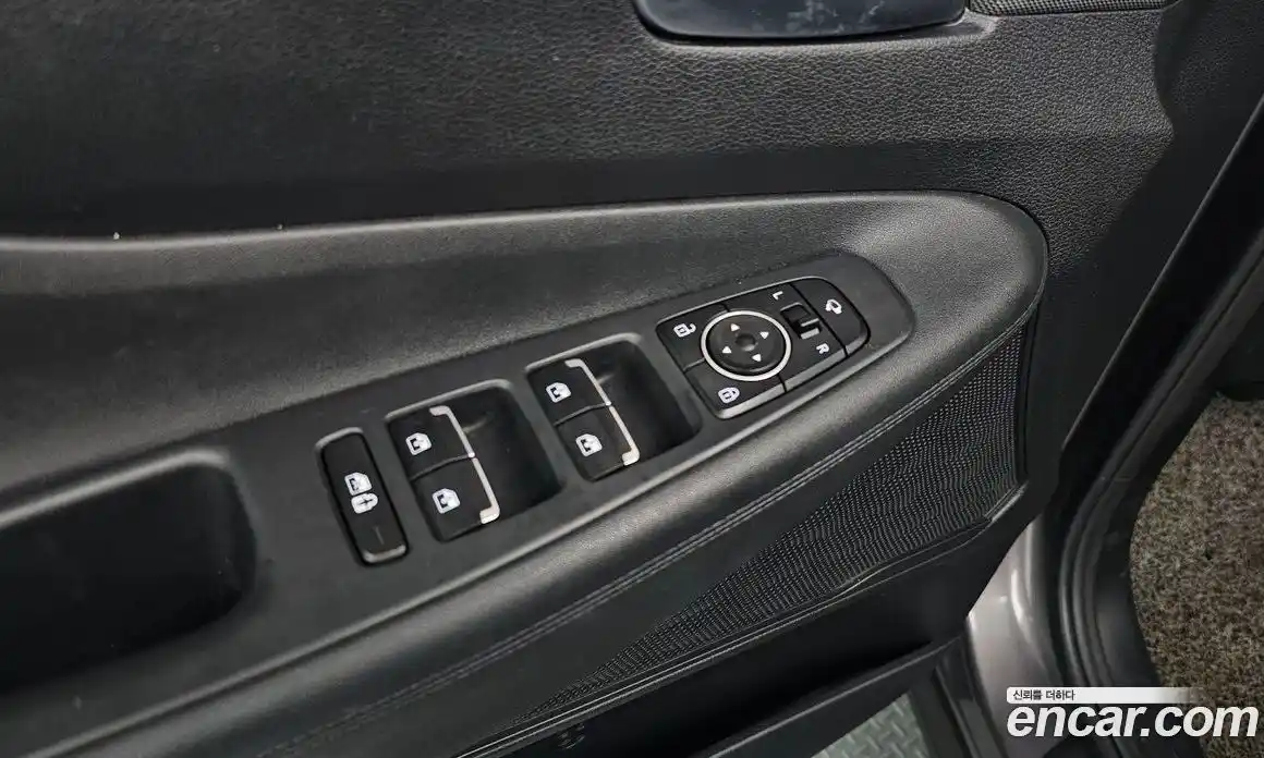 Hyundai Santa Fe 2022 2.2 Автомат в Москве № 1002223, фото 17