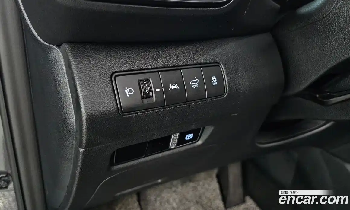 Hyundai Santa Fe 2022 2.2 Автомат в Москве № 1002223, фото 18