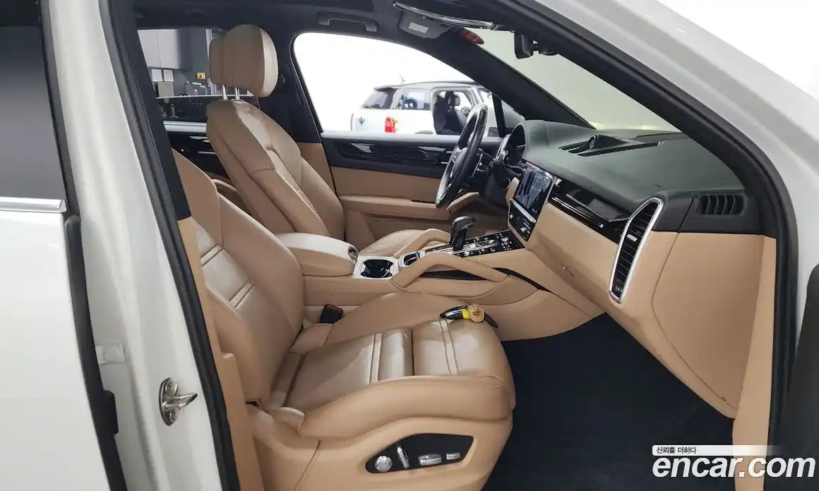 Porsche Cayenne 2019 3.0 гидро в Москве № 1003355, фото 11
