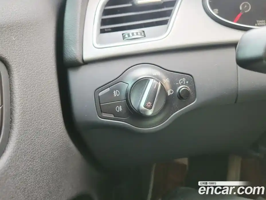 Audi A4 2014 2.0 Автомат в Москве № 1007742, фото 19