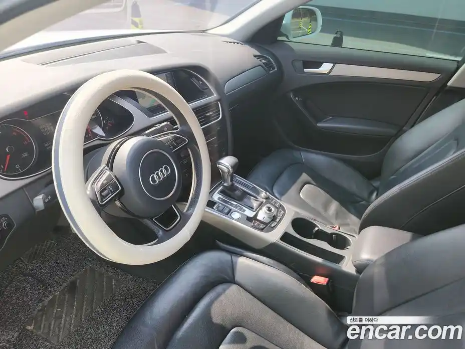 Audi A4 2014 2.0 Автомат в Москве № 1007742, фото 8