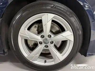 Audi A6 2020 2.0 Автомат в Москве № 1008214, миниатюра 5