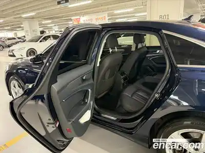 Audi A6 2020 2.0 Автомат в Москве № 1008214, миниатюра 10