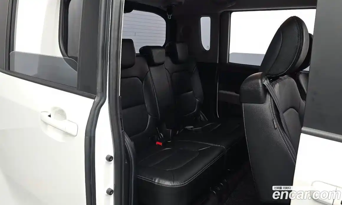 Kia Ray 2023 1.0 Автомат в Москве № 1009219, фото 12