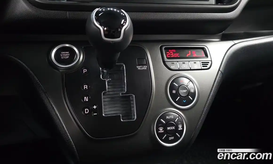 Kia Ray 2023 1.0 Автомат в Москве № 1009219, фото 9