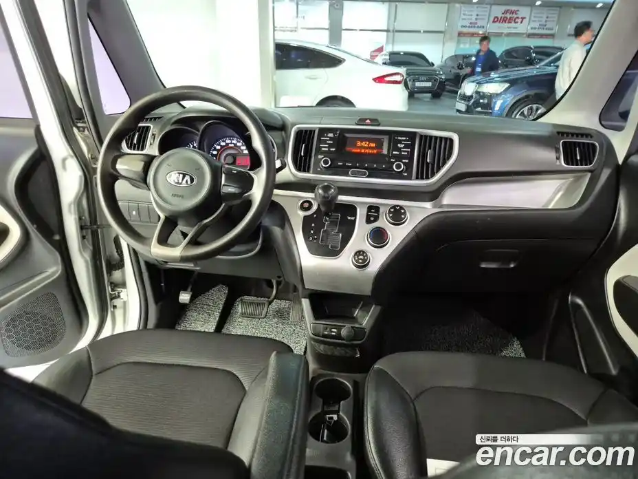 Kia Ray 2019 1.0 Автомат в Москве № 1009741, фото 17