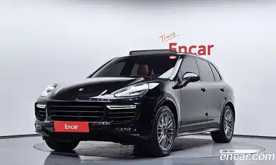 Porsche Cayenne, 2015