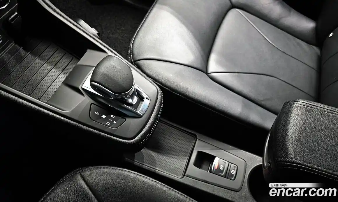 Renault Zoe 2021 0.2 Автомат в Москве № 1013053, фото 9