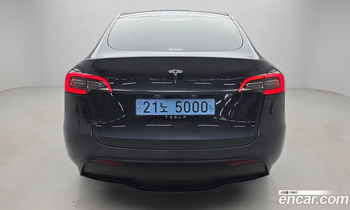 Tesla Model Y 2025 0.2 гидро в Москве № 1014343, фото 5