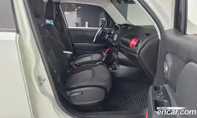 Jeep Renegade 2017 2.0 гидро в Москве № 1015066, миниатюра 11