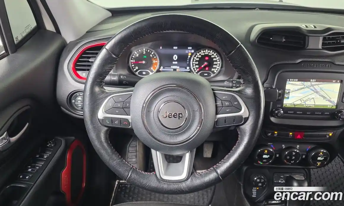 Jeep Renegade 2017 2.0 гидро в Москве № 1015066, фото 13