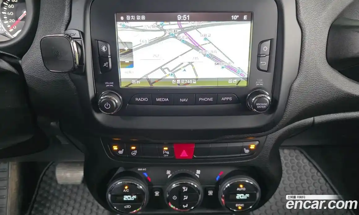 Jeep Renegade 2017 2.0 гидро в Москве № 1015066, фото 14