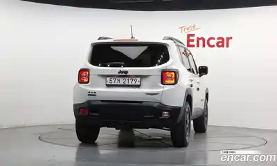 Jeep Renegade 2017 2.0 гидро в Москве № 1015066, миниатюра 4