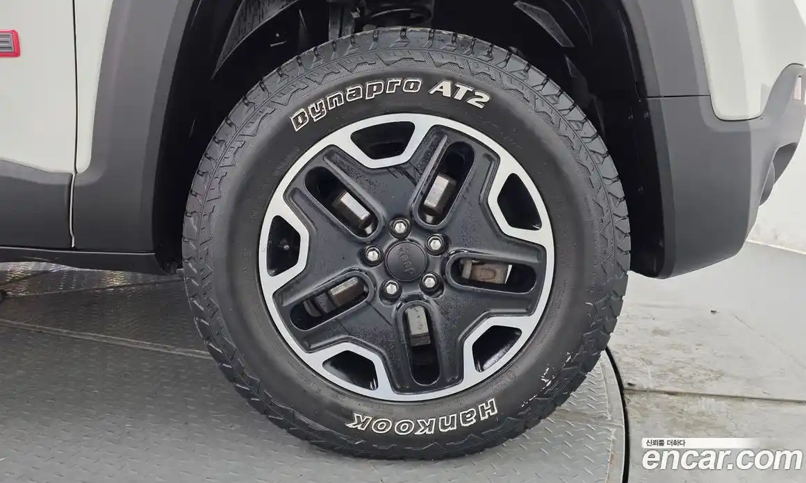 Jeep Renegade 2017 2.0 гидро в Москве № 1015066, фото 5