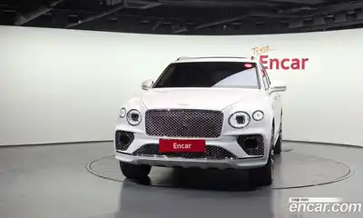 Bentley Bentayga 2022 4.0 гидро в Москве № 1016066, миниатюра 3