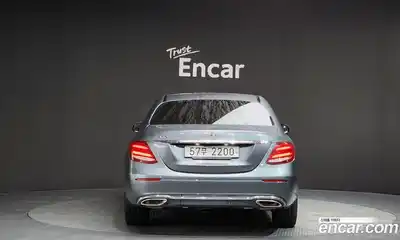 Mercedes-Benz E-Class 2017 2.0 гидро в Москве № 139802, миниатюра 4