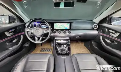 Mercedes-Benz E-Class 2017 2.0 гидро в Москве № 139802, миниатюра 7