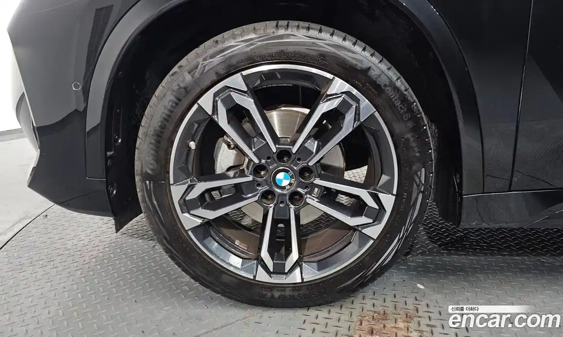 BMW X1 2023 2.0 гидро в Москве № 154909, фото 4