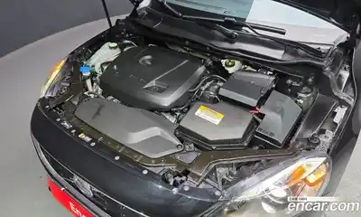 Volvo V40 2016 2.0 гидро в Москве № 155715, миниатюра 6