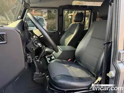 Land Rover Defender 2012 2.2 механика в Москве № 156068, миниатюра 11